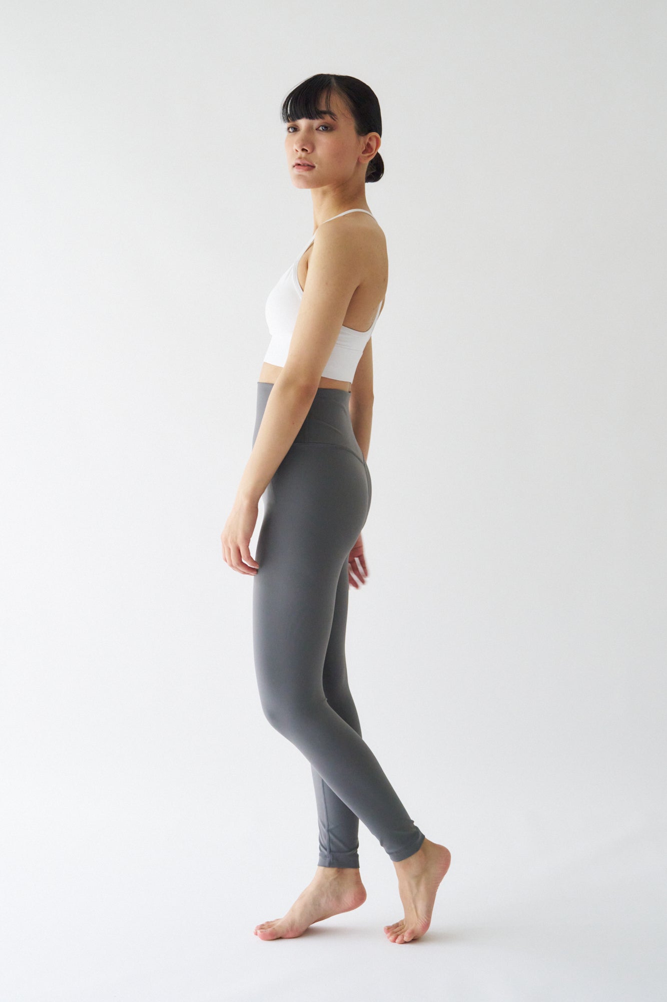 ZEN ESSENTIAL シグニチャー レギンス