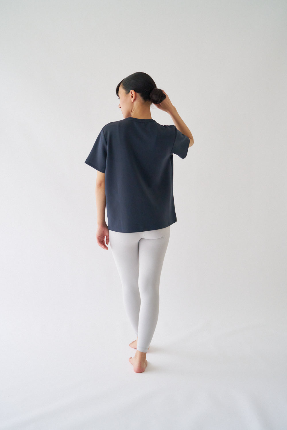 ZEN SEAMLESS リラックスTシャツ