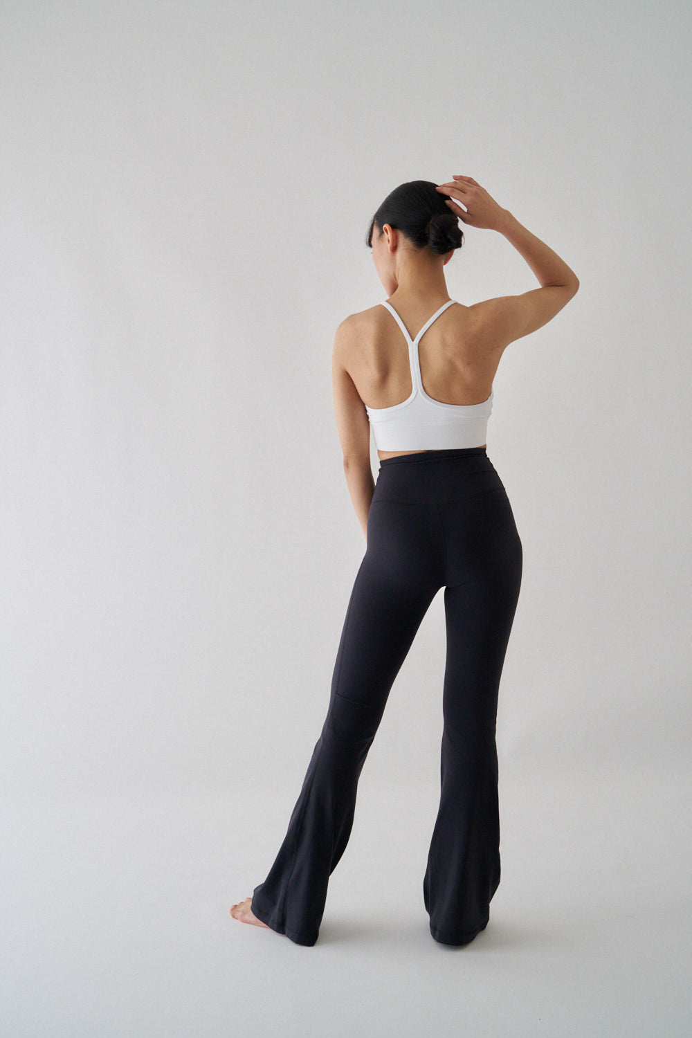 ZEN ESSENTIAL シグニチャー レギンスフレアパンツ
