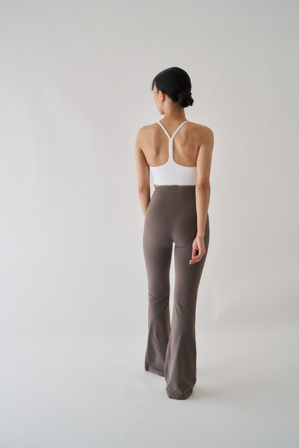 ZEN ESSENTIAL シグニチャー レギンスフレアパンツ