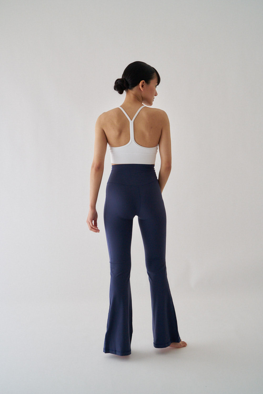 ZEN ESSENTIAL シグニチャー レギンスフレアパンツ