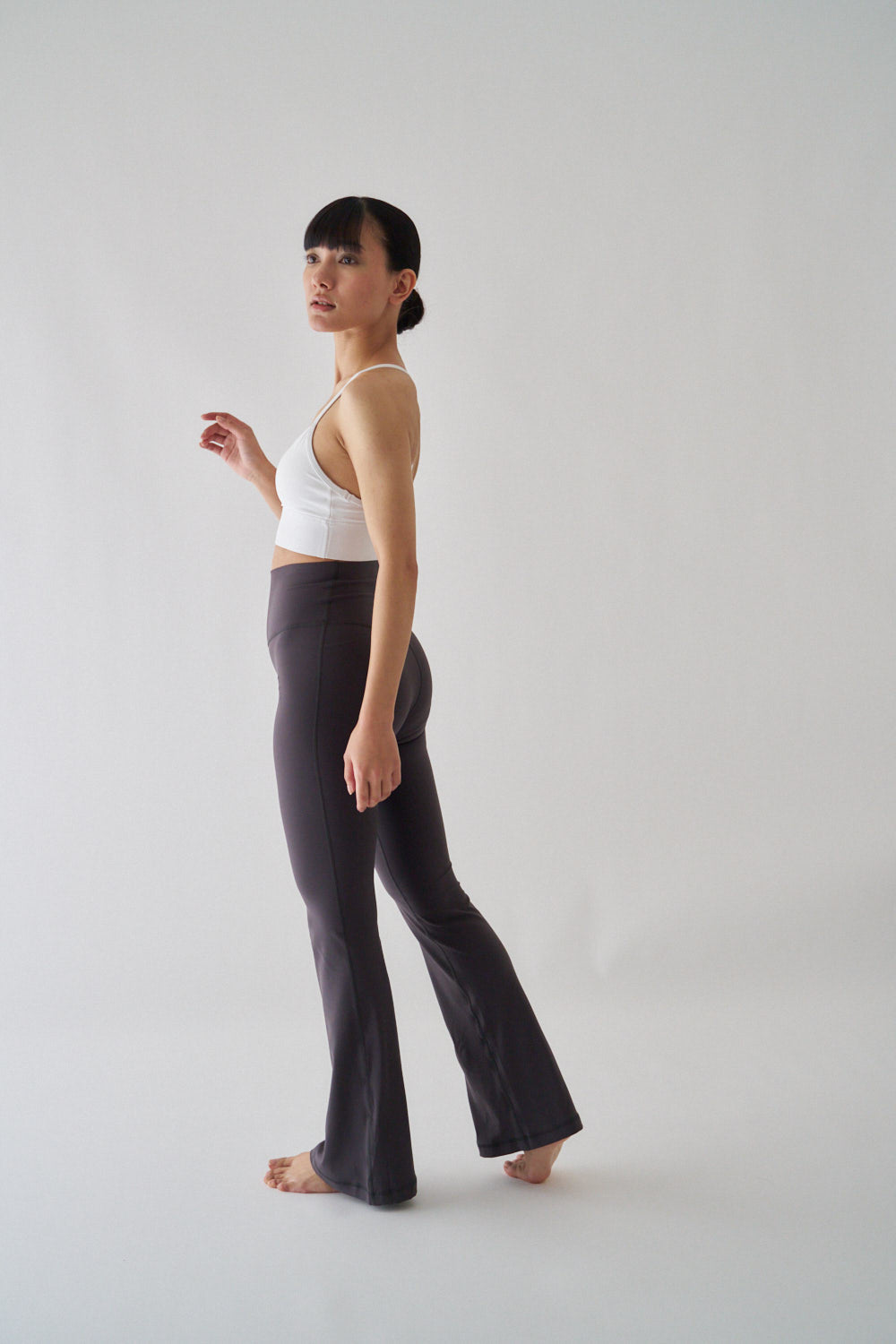 ZEN ESSENTIAL シグニチャー レギンスフレアパンツ