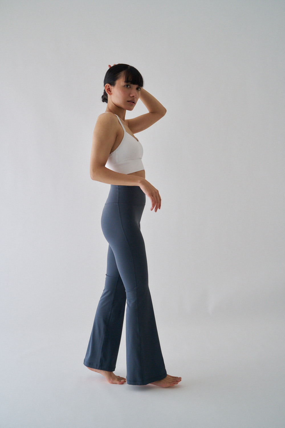 ZEN ESSENTIAL シグニチャー レギンスフレアパンツ