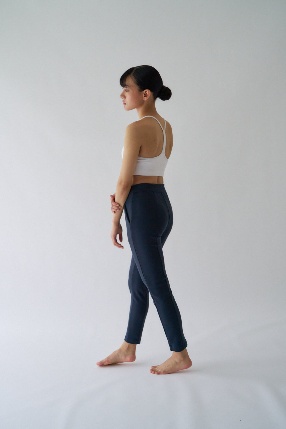 ZEN SEAMLESS スキニーパンツ