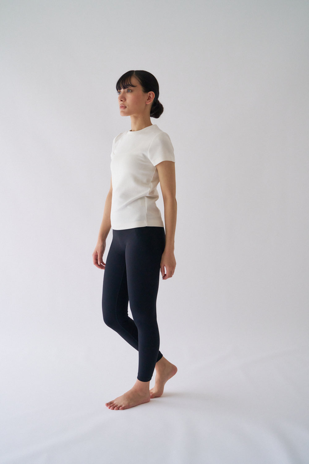 ZEN SEAMLESS フィットTシャツ