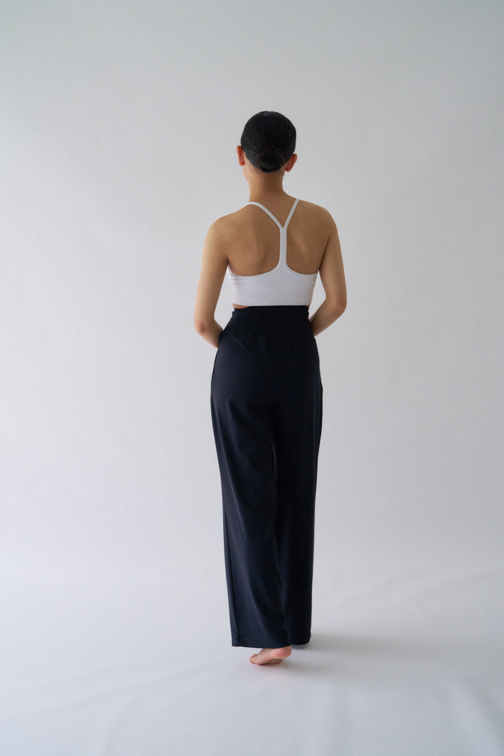 ZEN ESSENTIAL シグニチャー レギンスワイドパンツ