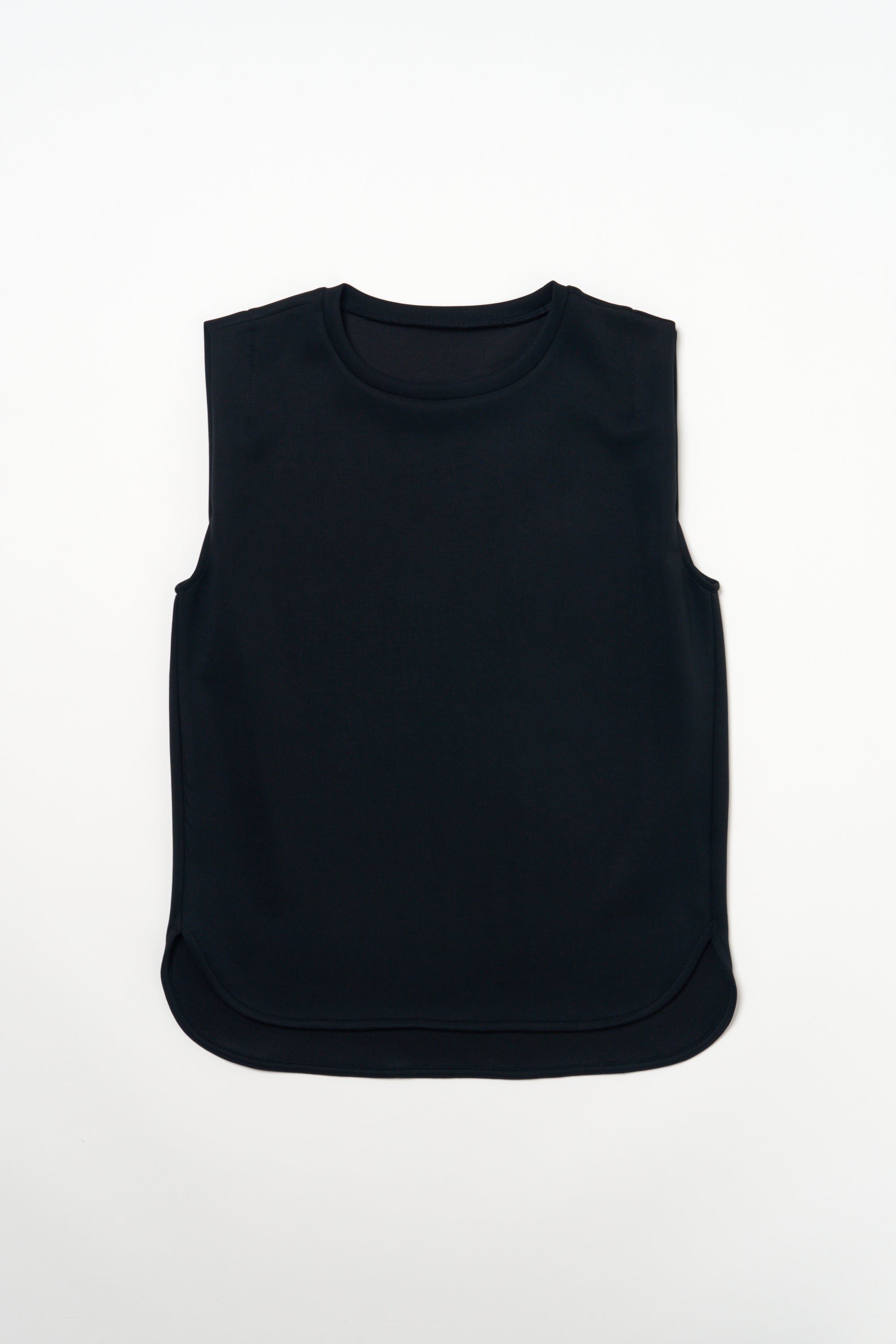 ZEN SEAMLESS タックノースリーブシャツ