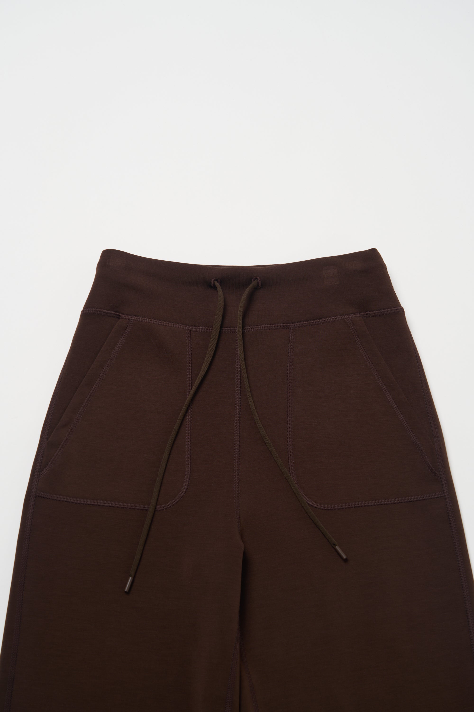 ZEN SEAMLESS コンフォートストレートパンツ
