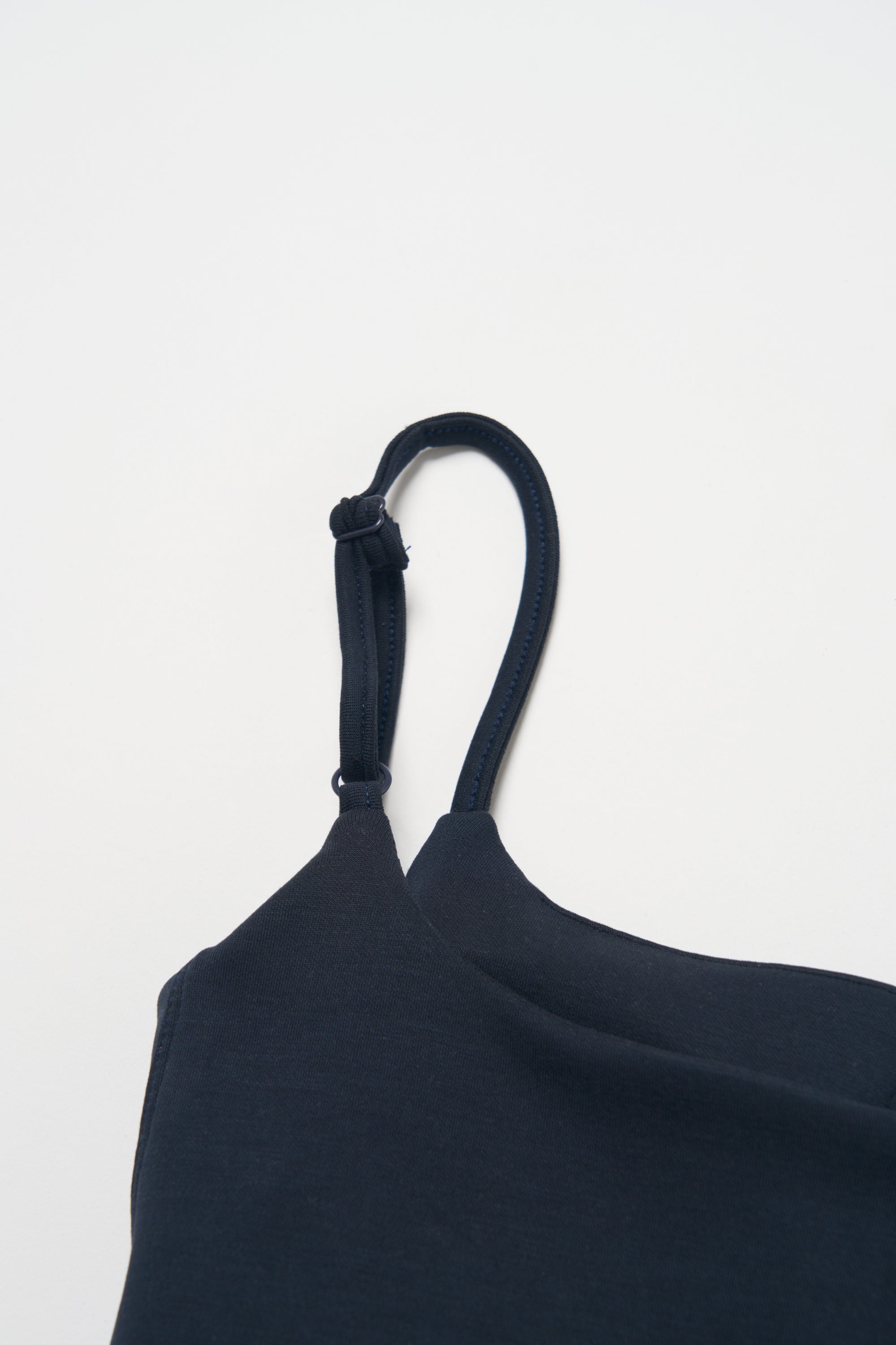 ZEN SEAMLESS ブラトップキャミソール