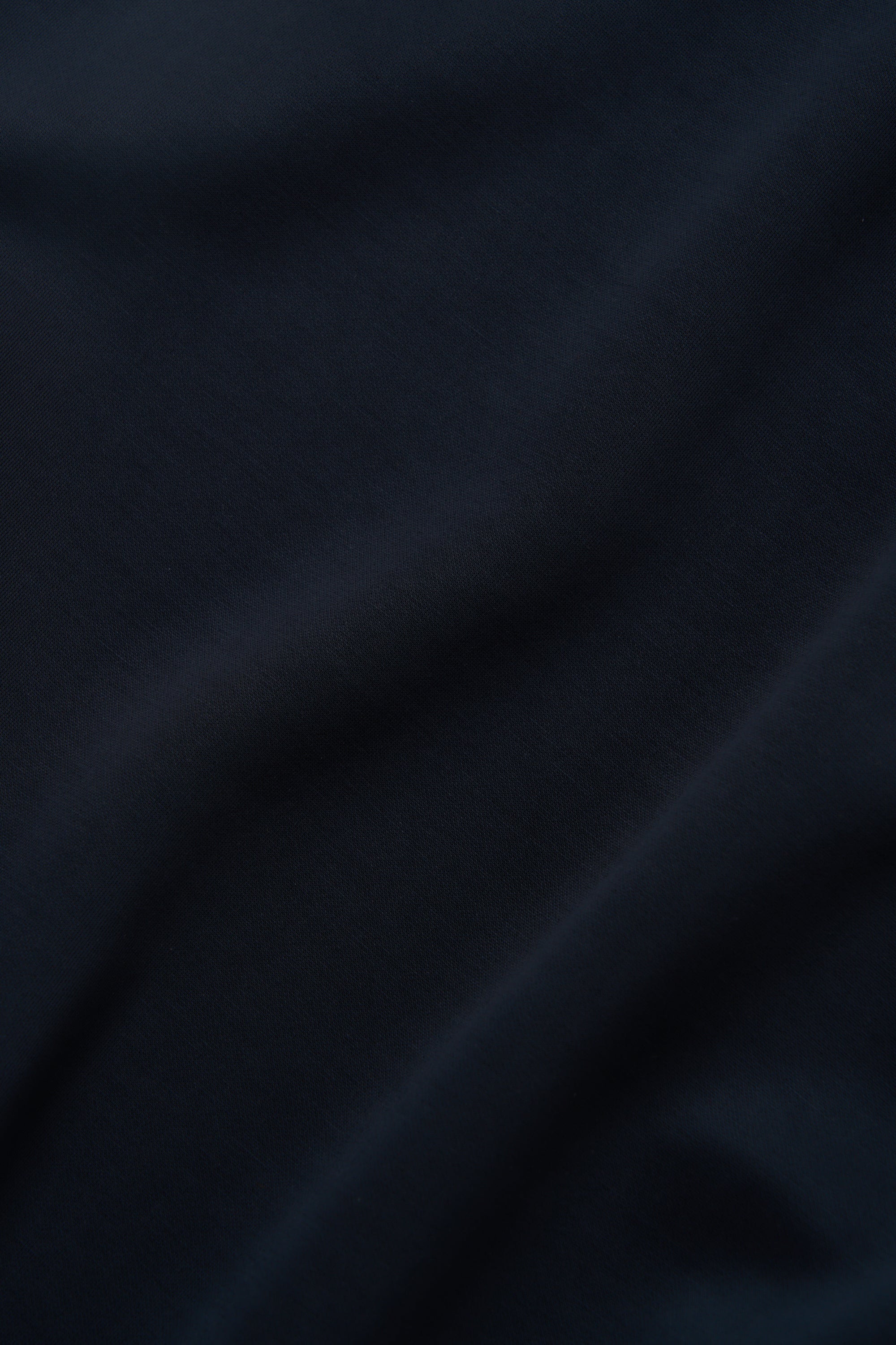 ZEN SEAMLESS カーブカットロングノースリーブシャツ